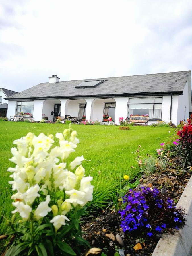 The Three Arches Bed & Breakfast Louisburgh Exterior photo